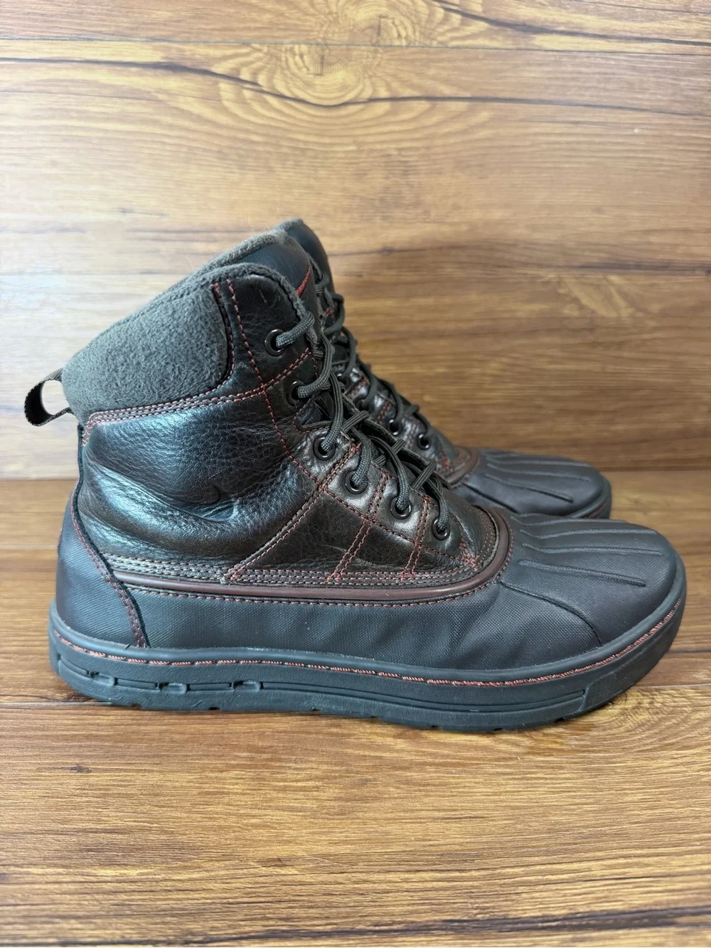 Nike ACG Woodside Leather Boots Lace Up Sneakers Men’s Size 8 Shoes